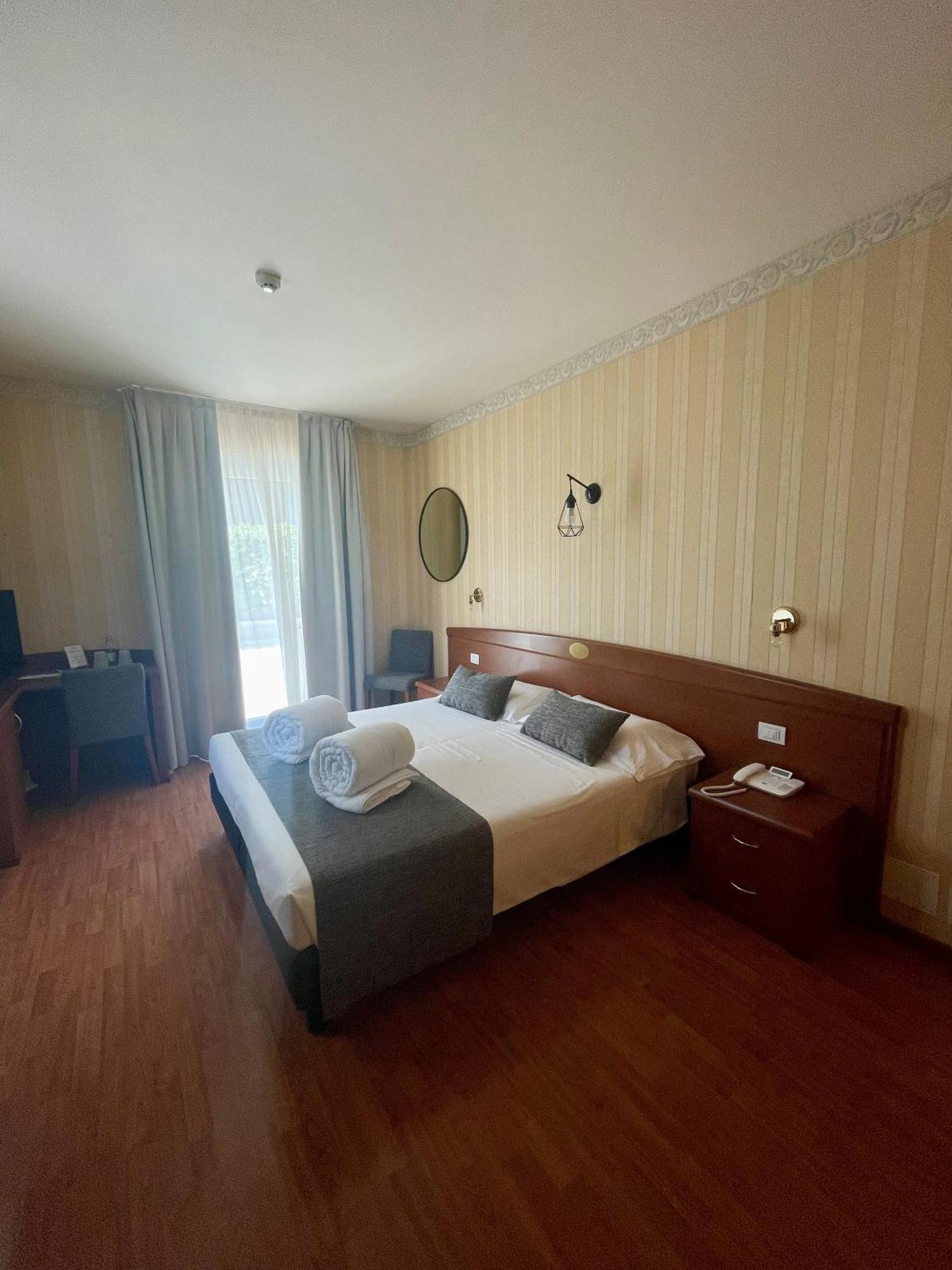 Hotel Al Sole Bardolino Værelse billede