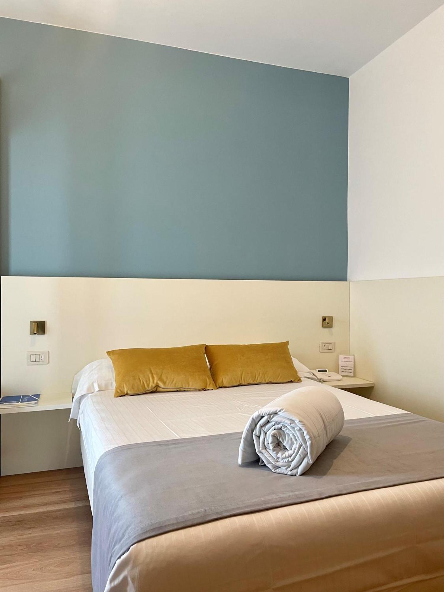 Hotel Al Sole Bardolino Værelse billede