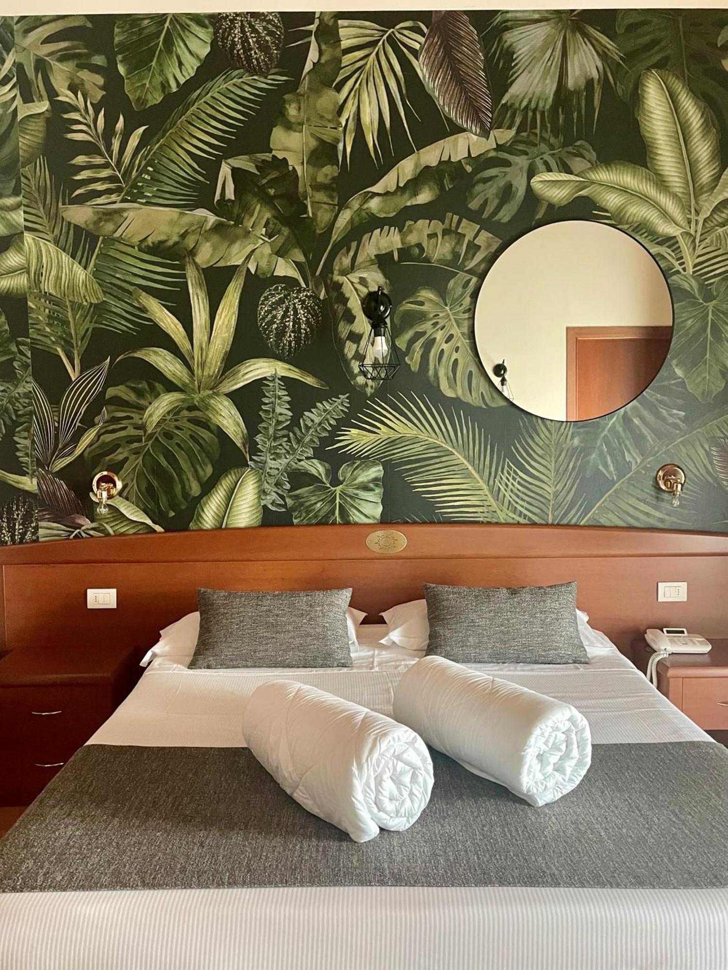Hotel Al Sole Bardolino Eksteriør billede