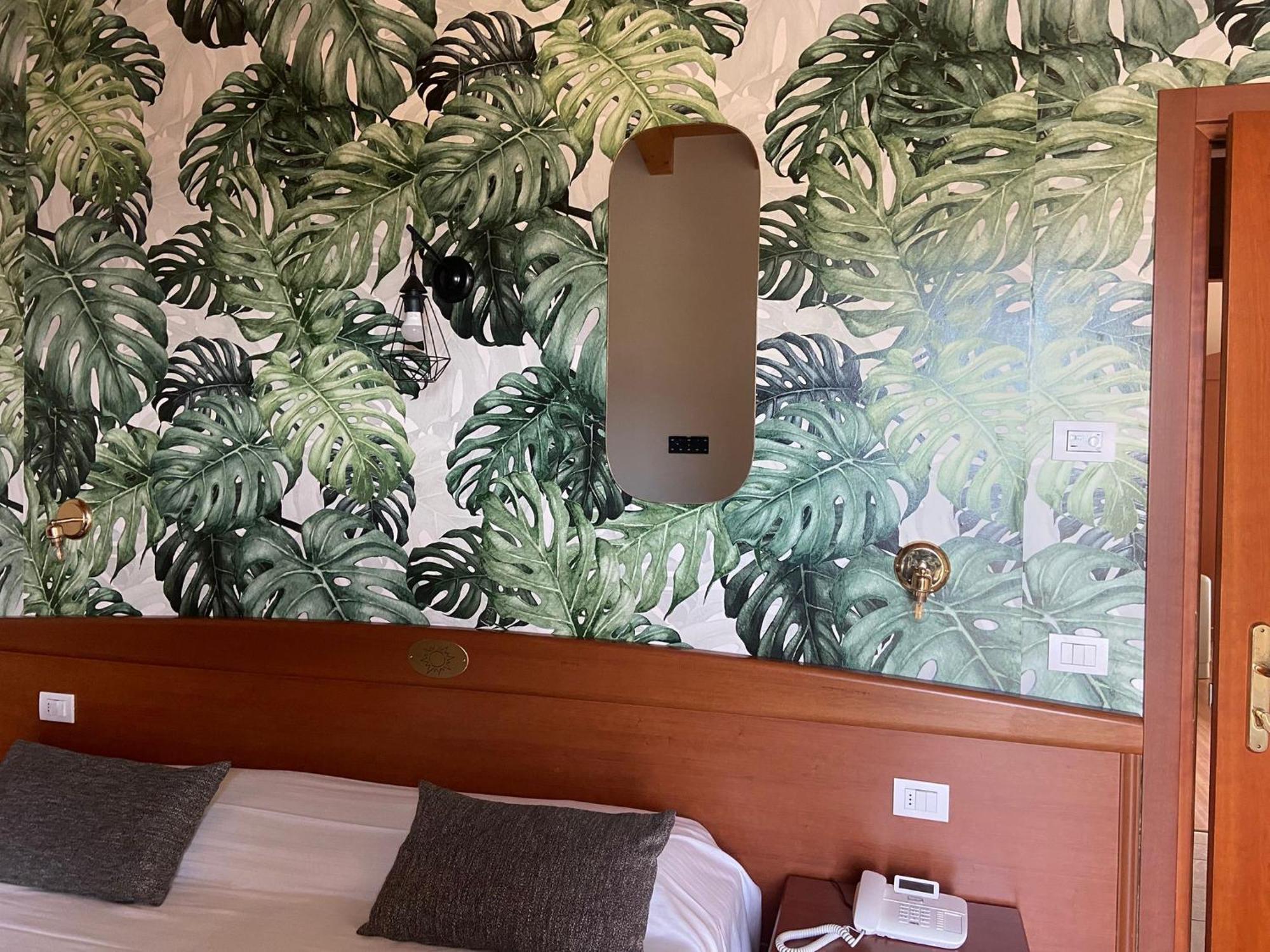 Hotel Al Sole Bardolino Eksteriør billede