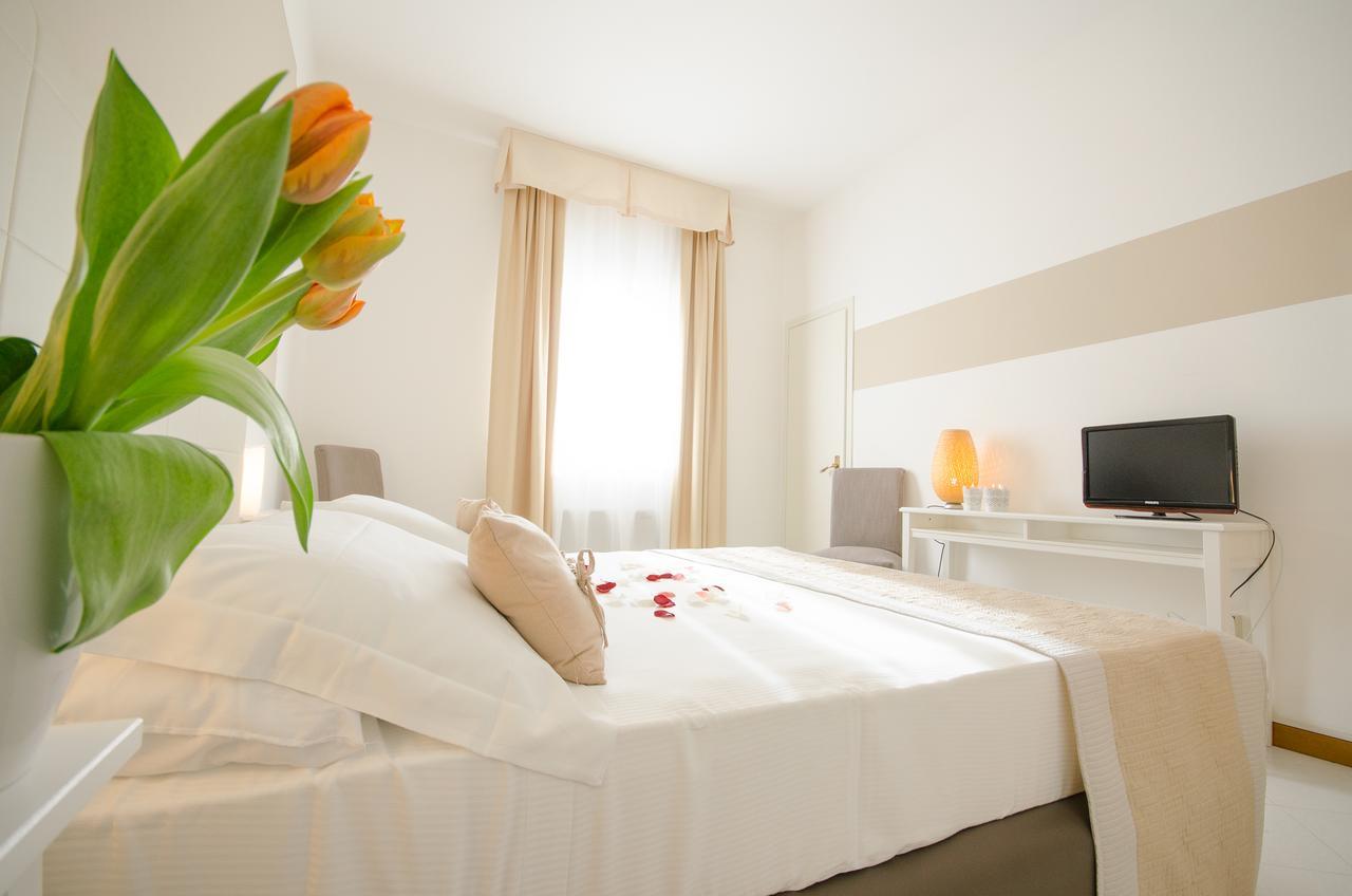 Hotel Al Sole Bardolino Eksteriør billede